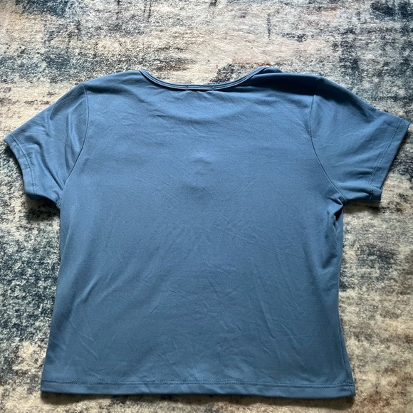 Blue Daisy Embroidered Women's Top - Picture 6 of 6